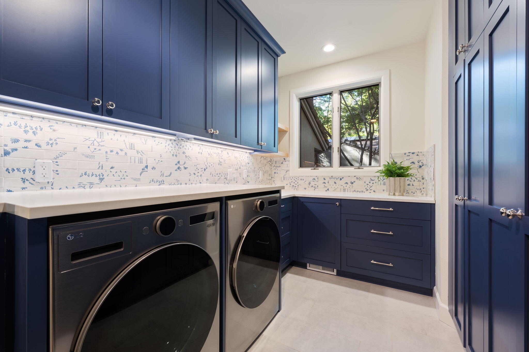 Broken Top - Residential