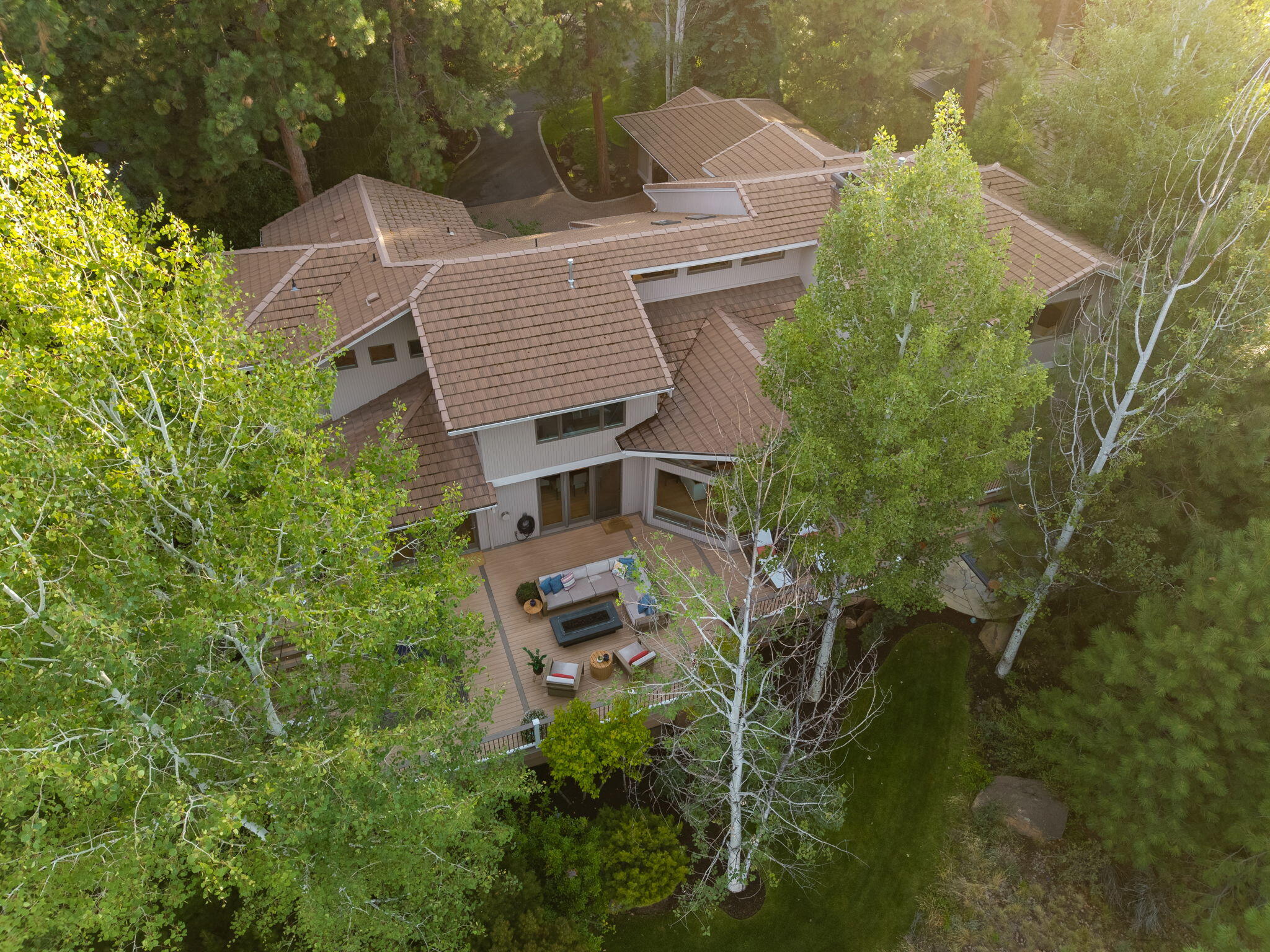 Broken Top - Residential