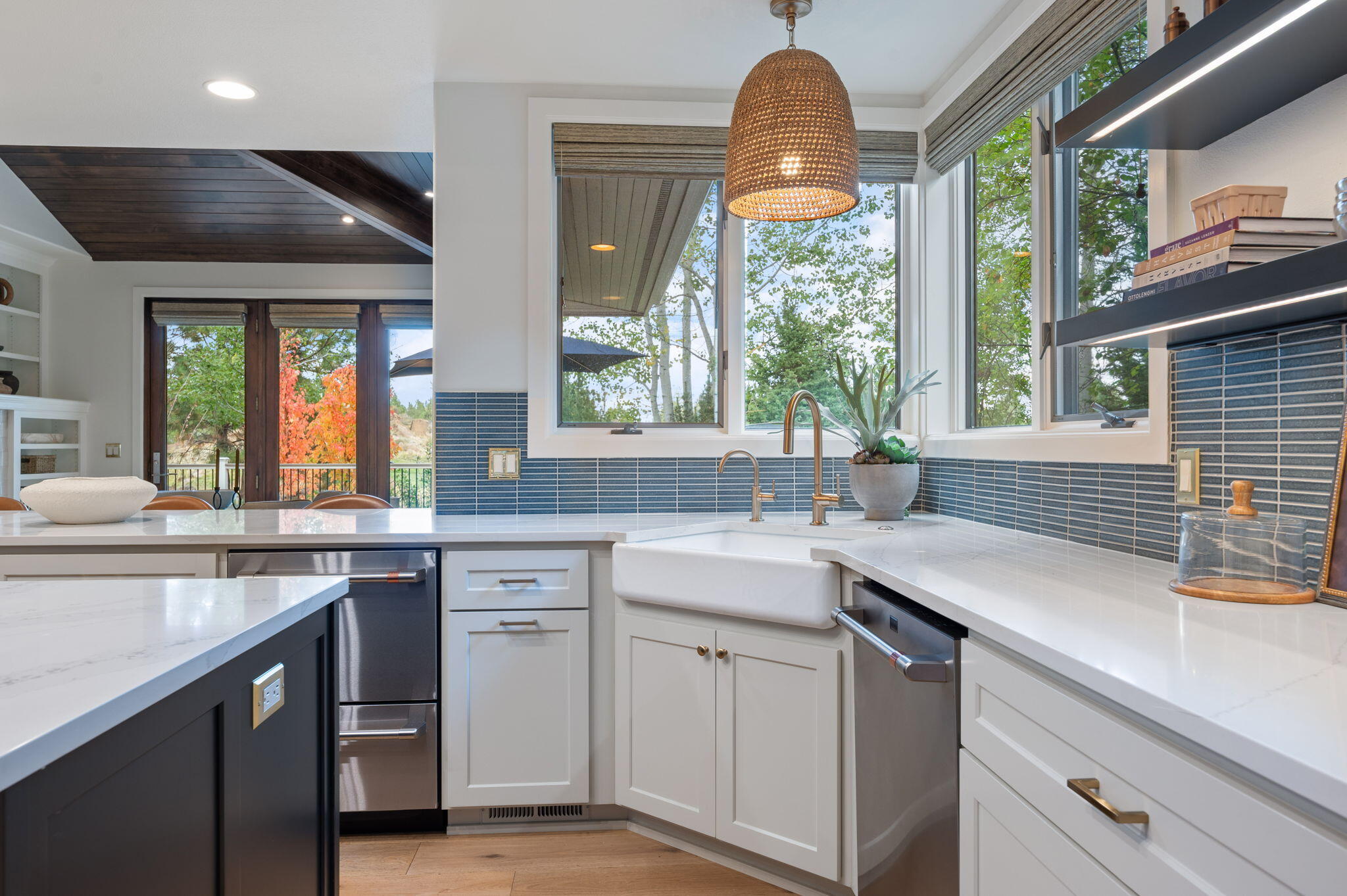 Broken Top - Residential