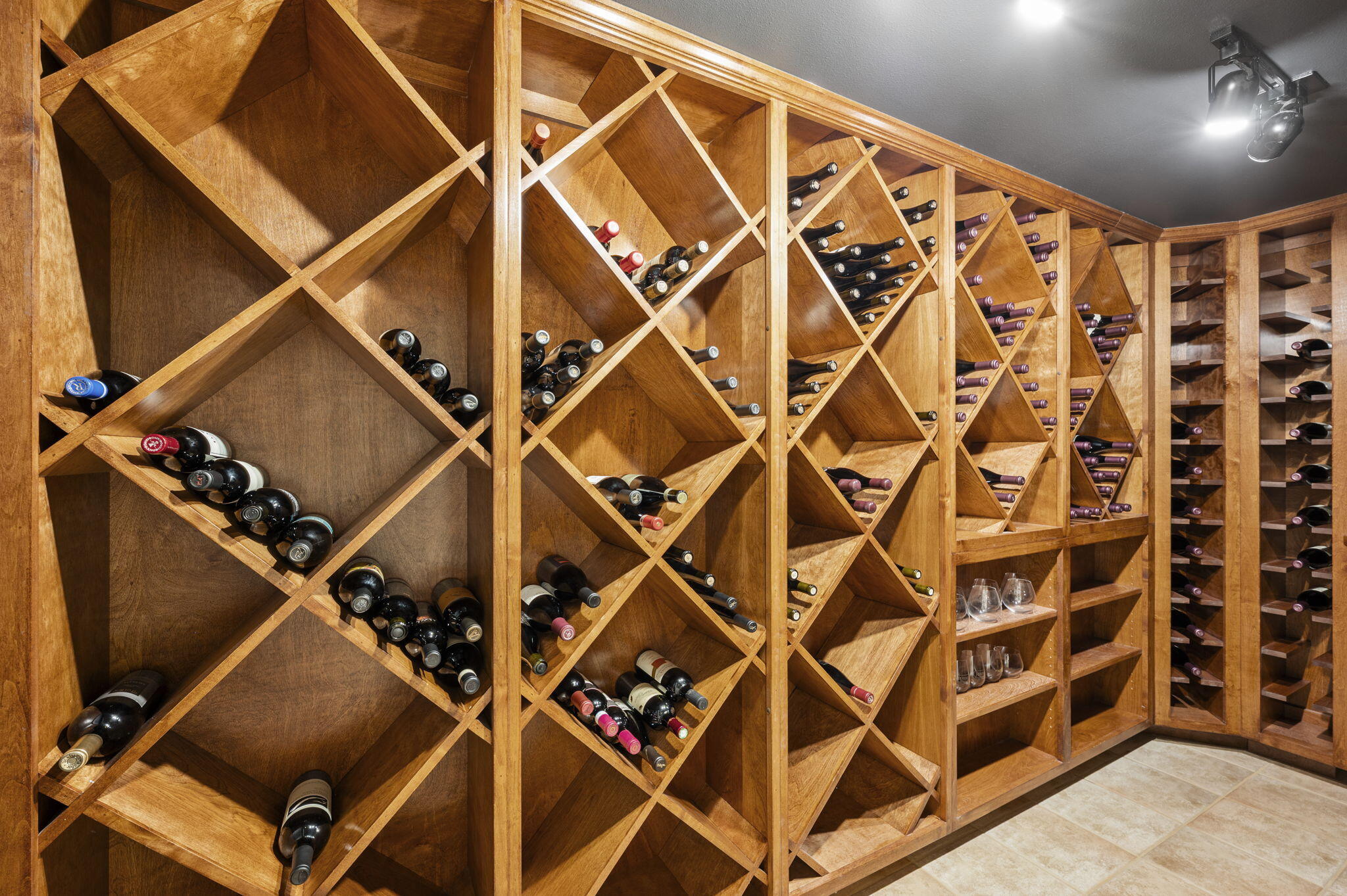 Broken Top - Residential