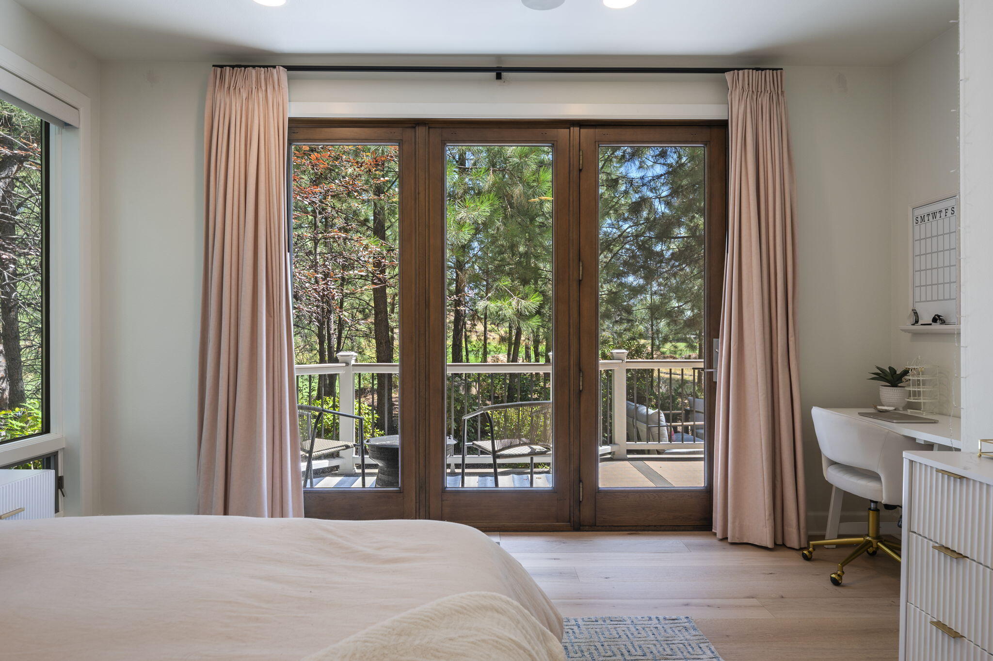 Broken Top - Residential