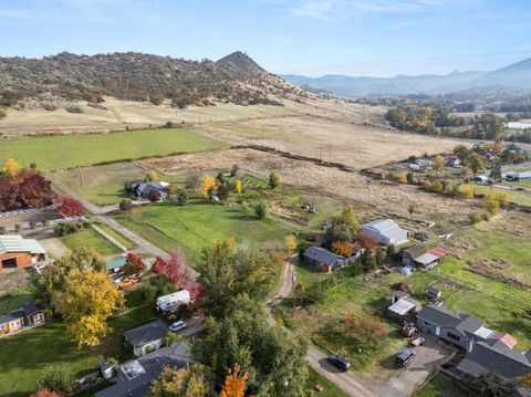 Tiny photo for 288 Maywood Way, Ashland, OR 97520 (MLS # 220211710)