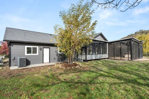 Tiny photo for 288 Maywood Way, Ashland, OR 97520 (MLS # 220211710)