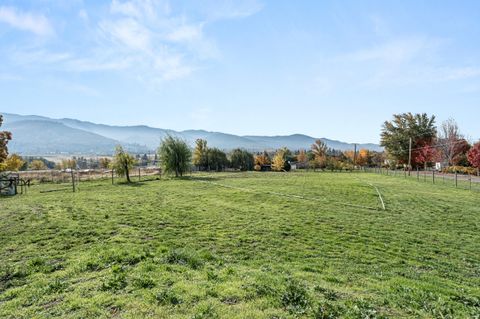 Tiny photo for 288 Maywood Way, Ashland, OR 97520 (MLS # 220211710)