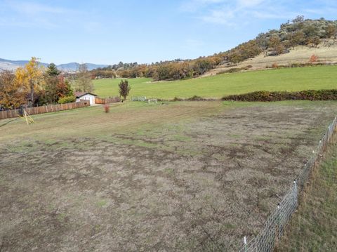 Tiny photo for 288 Maywood Way, Ashland, OR 97520 (MLS # 220211710)