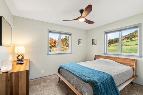 Tiny photo for 288 Maywood Way, Ashland, OR 97520 (MLS # 220211710)