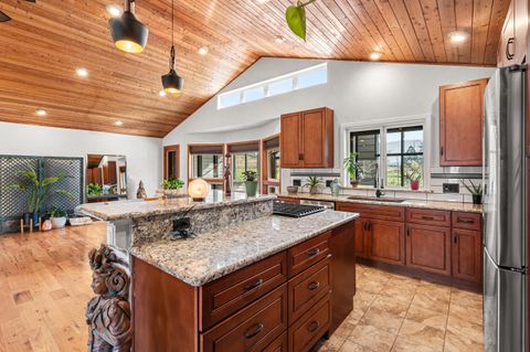 Tiny photo for 288 Maywood Way, Ashland, OR 97520 (MLS # 220211710)