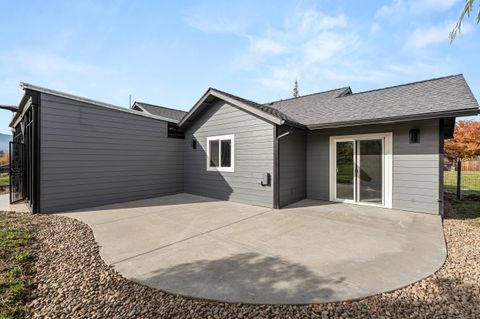Tiny photo for 288 Maywood Way, Ashland, OR 97520 (MLS # 220211710)