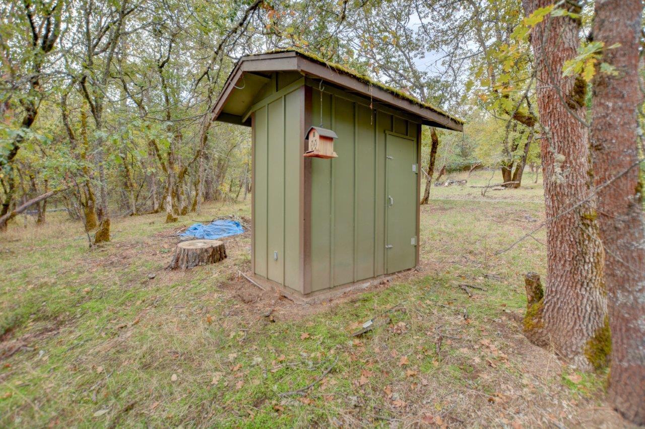 Crystal Springs Orchard Tracts - Residential