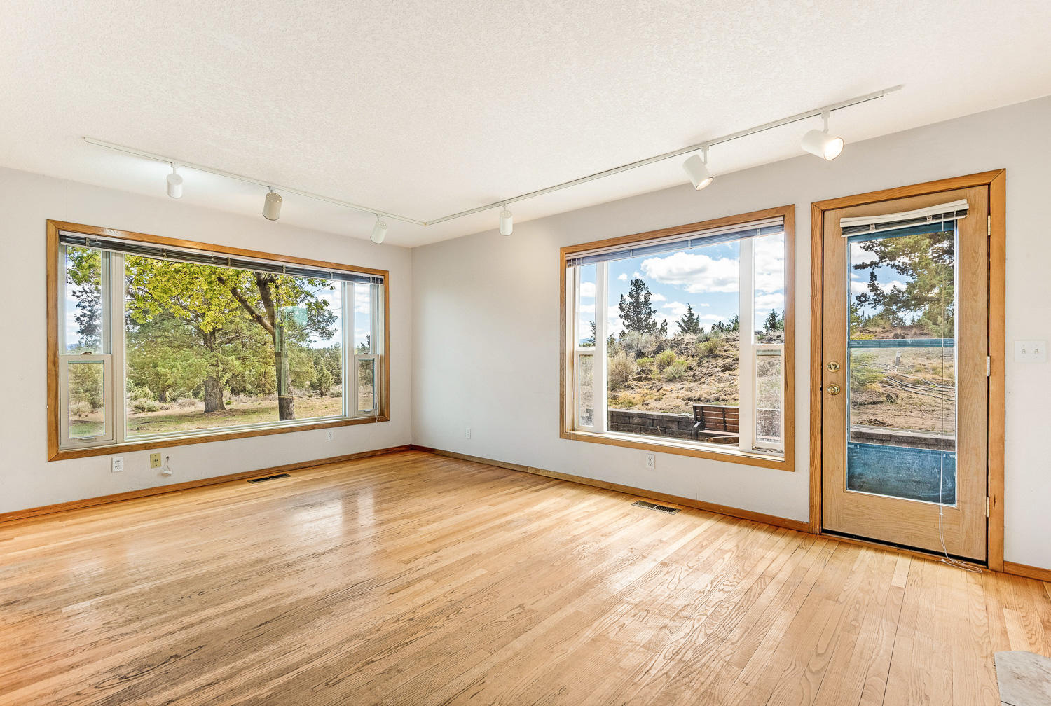 Lane Knolls - Residential