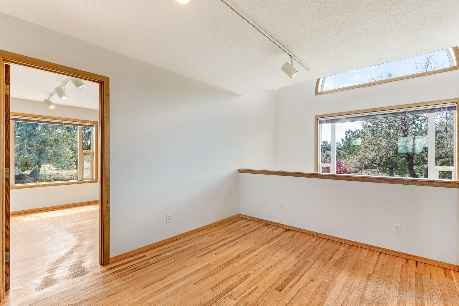 Lane Knolls - Residential