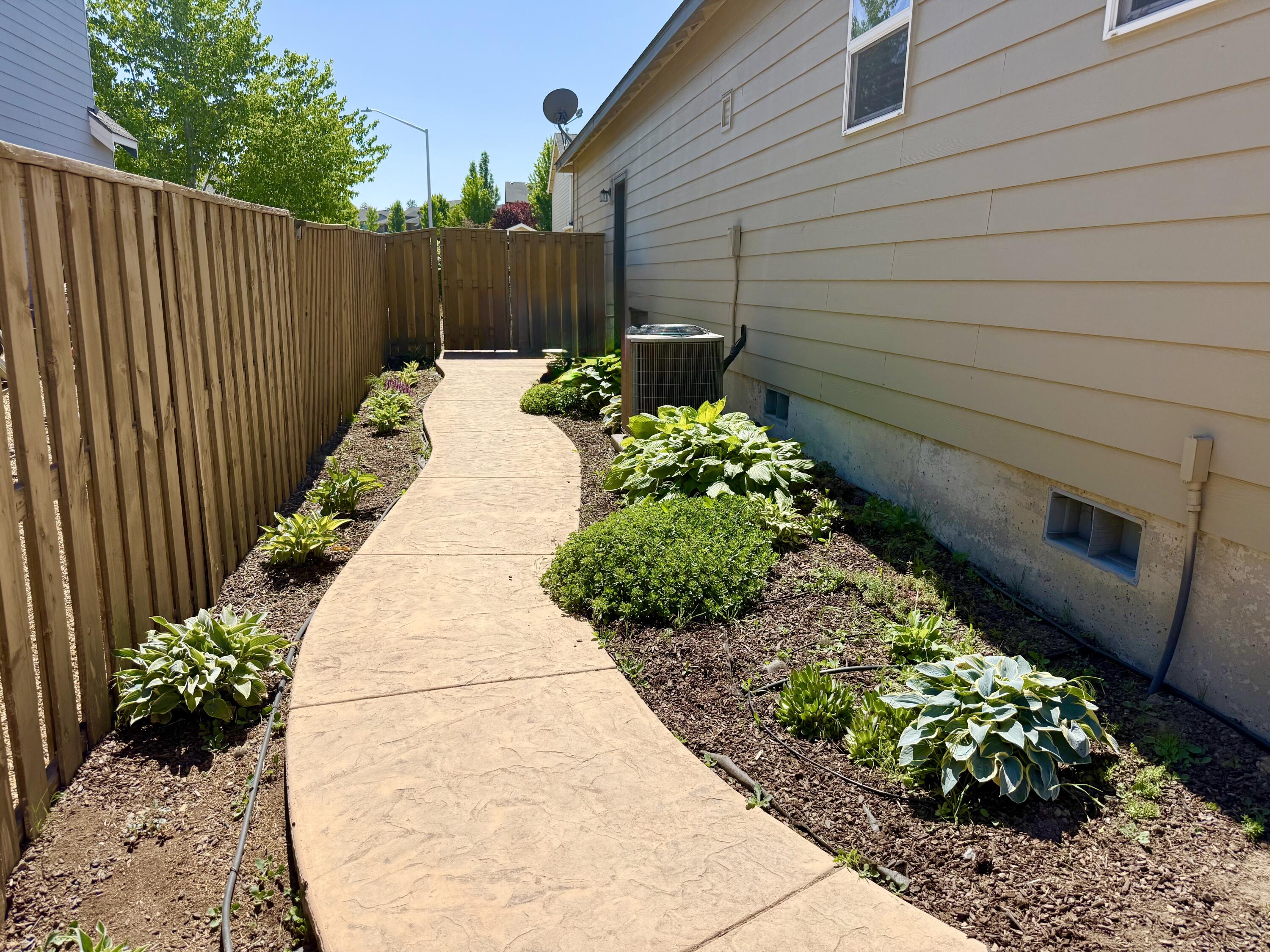 Summit Crest - Residential