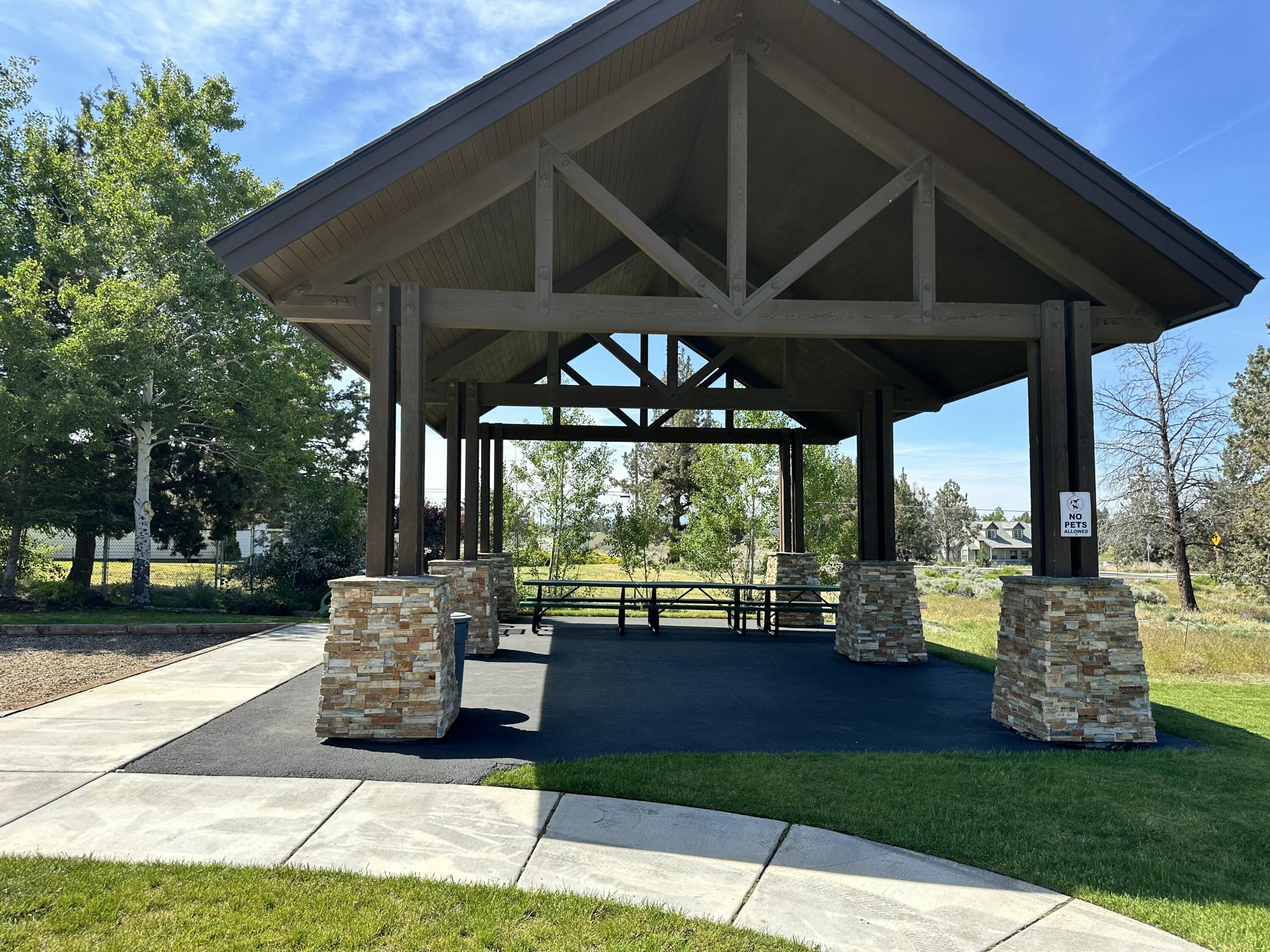 Summit Crest - Residential