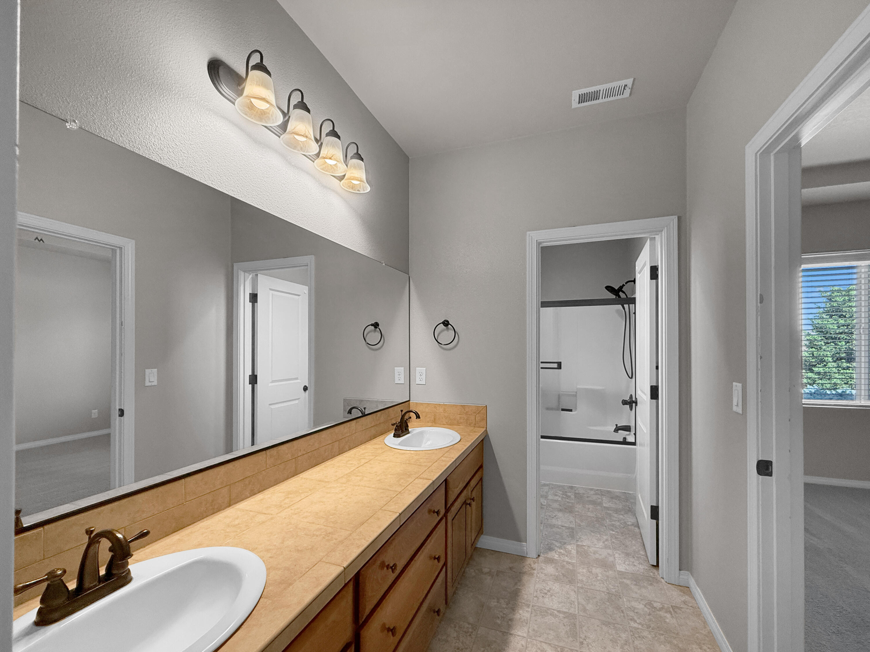 Summit Crest - Residential