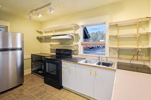 Tiny photo for 1545 NW 3rd Street, Bend, OR 97703 (MLS # 220213740)