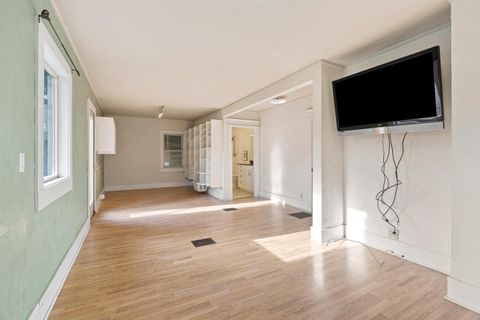 Tiny photo for 1545 NW 3rd Street, Bend, OR 97703 (MLS # 220213740)