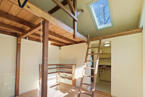 Tiny photo for 1545 NW 3rd Street, Bend, OR 97703 (MLS # 220213740)