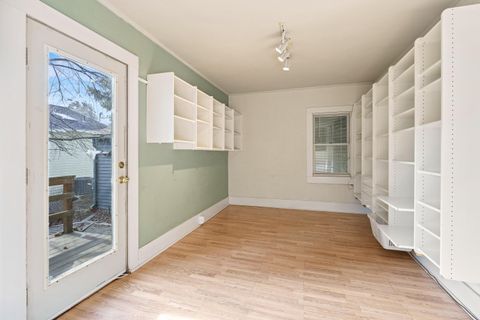 Tiny photo for 1545 NW 3rd Street, Bend, OR 97703 (MLS # 220213740)