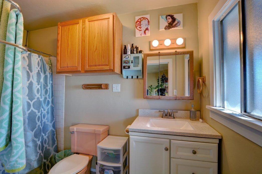 Klamath Falls -Williams Addition - Commercial Sale