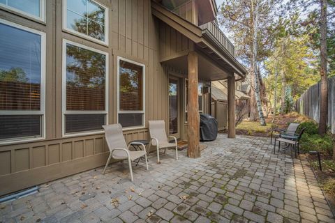 Tiny photo for 57414 Sun Eagle Lane #4, Sunriver, OR 97707 (MLS # 220217005)