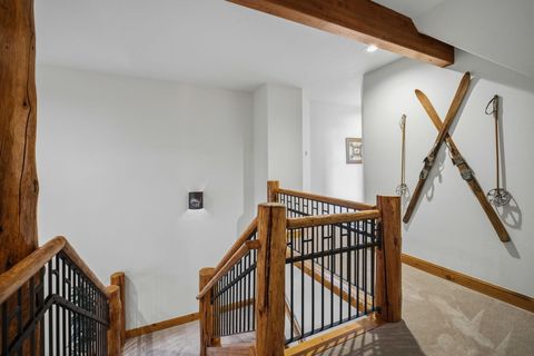 Tiny photo for 57414 Sun Eagle Lane #4, Sunriver, OR 97707 (MLS # 220217005)