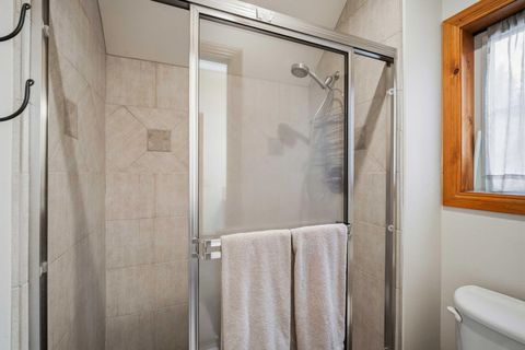 Tiny photo for 57414 Sun Eagle Lane #4, Sunriver, OR 97707 (MLS # 220217005)