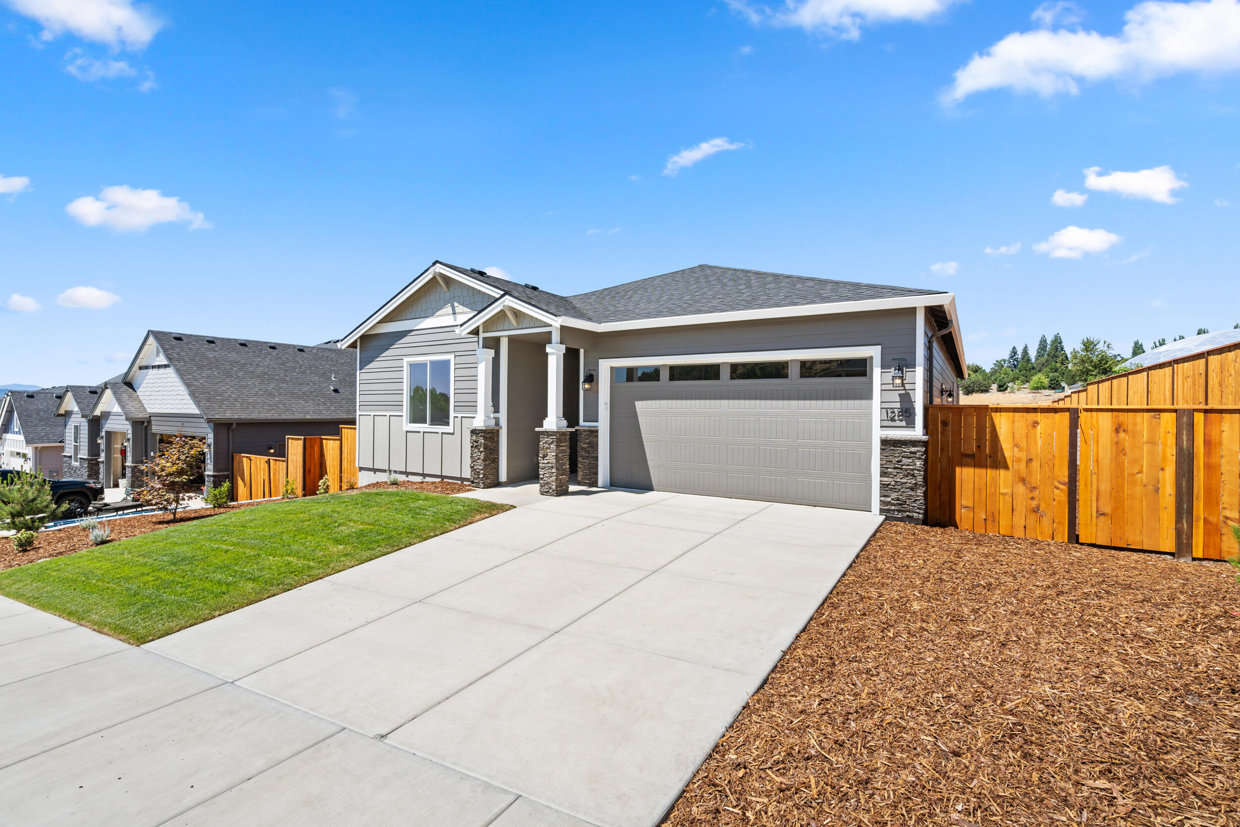 Eagle Point Golf Community - Residential