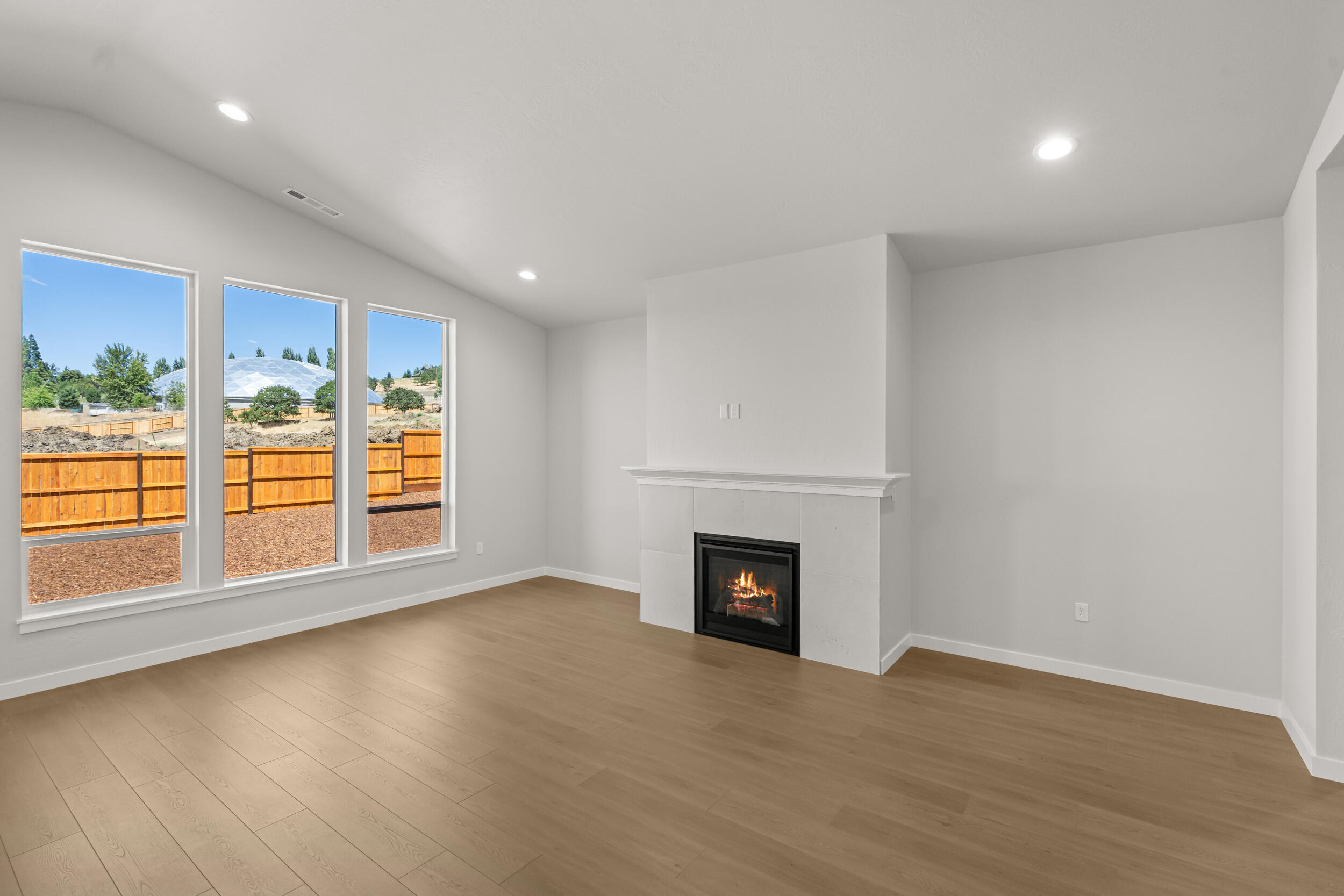 Eagle Point Golf Community - Residential