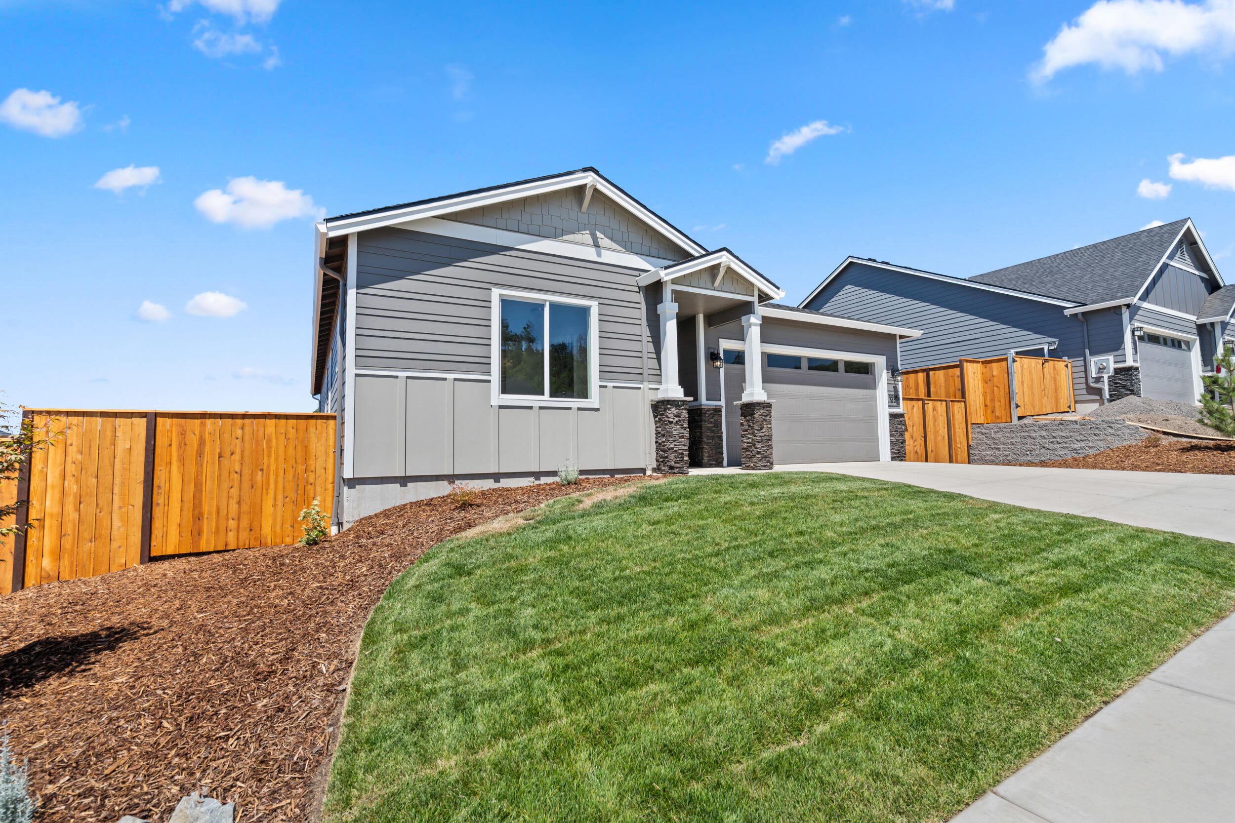 Eagle Point Golf Community - Residential