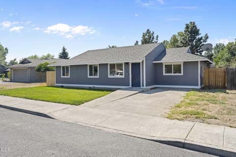 Tiny photo for 3118 SW Quartz Avenue, Redmond, OR 97756 (MLS # 220227127)