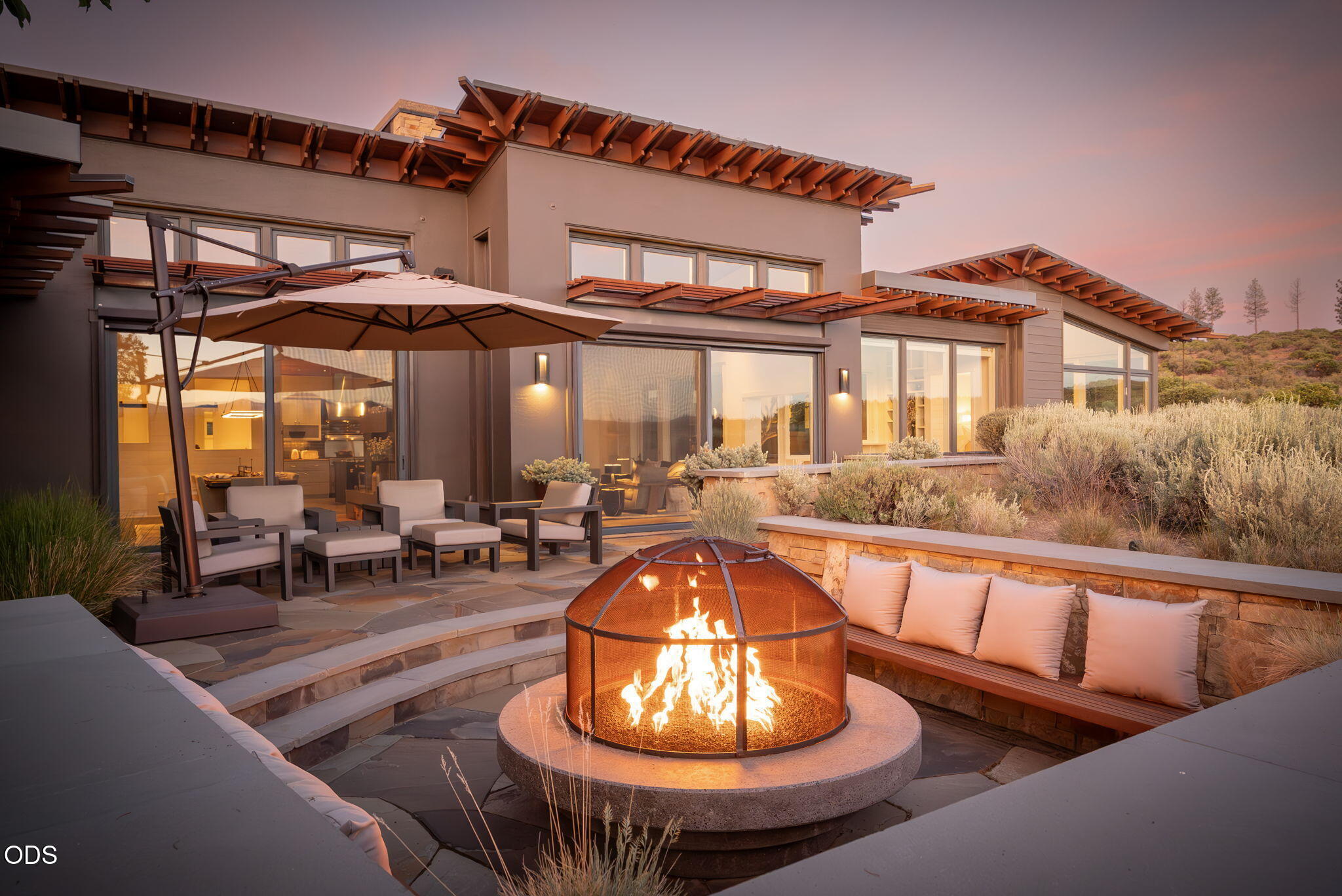 62608 Sparrow Hawk Circle