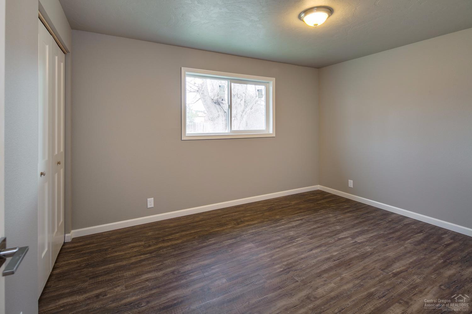 Meadowbrook Estate - Residential