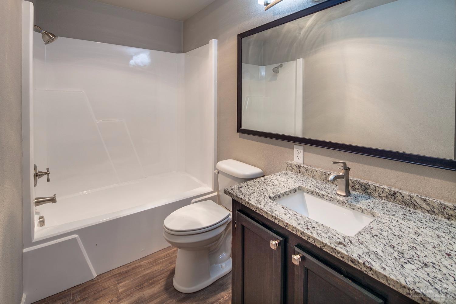 Meadowbrook Estate - Residential