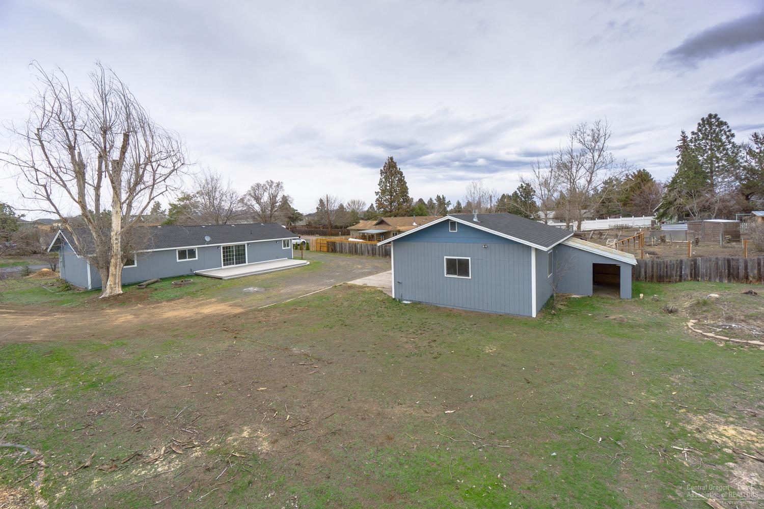 Meadowbrook Estate - Residential