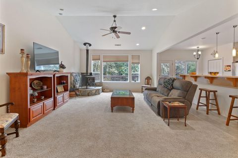 Tiny photo for 36793 Redwood Highway, Cave Junction, OR 97523 (MLS # 220212167)