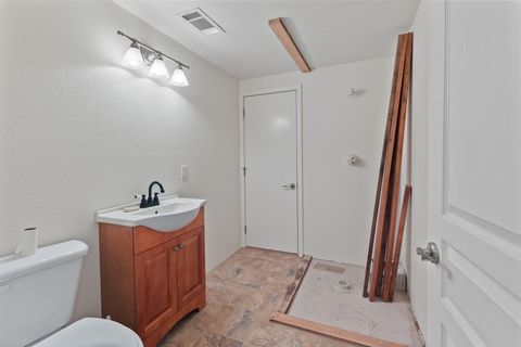 Tiny photo for 36793 Redwood Highway, Cave Junction, OR 97523 (MLS # 220212167)