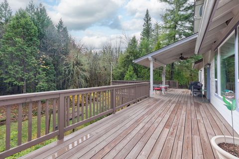 Tiny photo for 36793 Redwood Highway, Cave Junction, OR 97523 (MLS # 220212167)