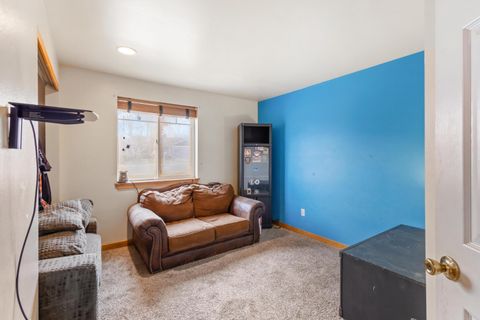 Tiny photo for 2215 SW Stonehedge Court, Redmond, OR 97756 (MLS # 220215558)