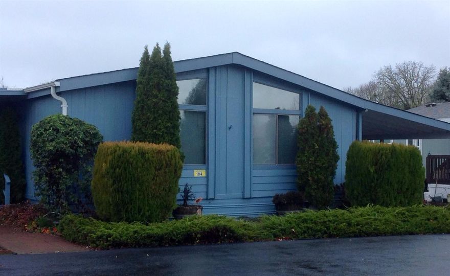 This well insulated 1984 double wide, 2 bedroom/2bath home is located in beautiful Riviera Mobile Park. One of the larger homes in this desirable 55+ community. Featuringopen concept floor plan, vaulted ceilingsand large kitchen. the large master bath has a JACUZZI WALK IN TUB, an upgrade up won't find in many homes. Nice size bedrooms, walk in closets and eay layout of floor plan. Covered carport, newer roof, newer heat pump, shed/workshop and has recently been painted on exterior. If you like to garden, this home sits on a nice size lot and has an oasis of beautiful landscaping. Spend your time relaxing during the wonderful Southern Oregon summer afternoons on the cozy covered porch. Auto sprinkler. Like to fish? play cards? Socialize? This is the place to be. Easy access to the Rogue River for fishing. Active community with pot lucks, cards games, exercise classes, bingo, painting classes and more...Preview today and make this your new home.