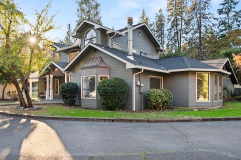 Photo of 791 OR-238, Jacksonville, OR 97530 (MLS # 220211068)