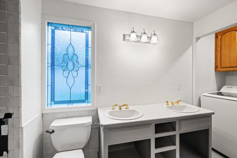 Tiny photo for 791 OR-238, Jacksonville, OR 97530 (MLS # 220211068)