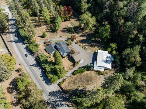 Tiny photo for 791 OR-238, Jacksonville, OR 97530 (MLS # 220211068)