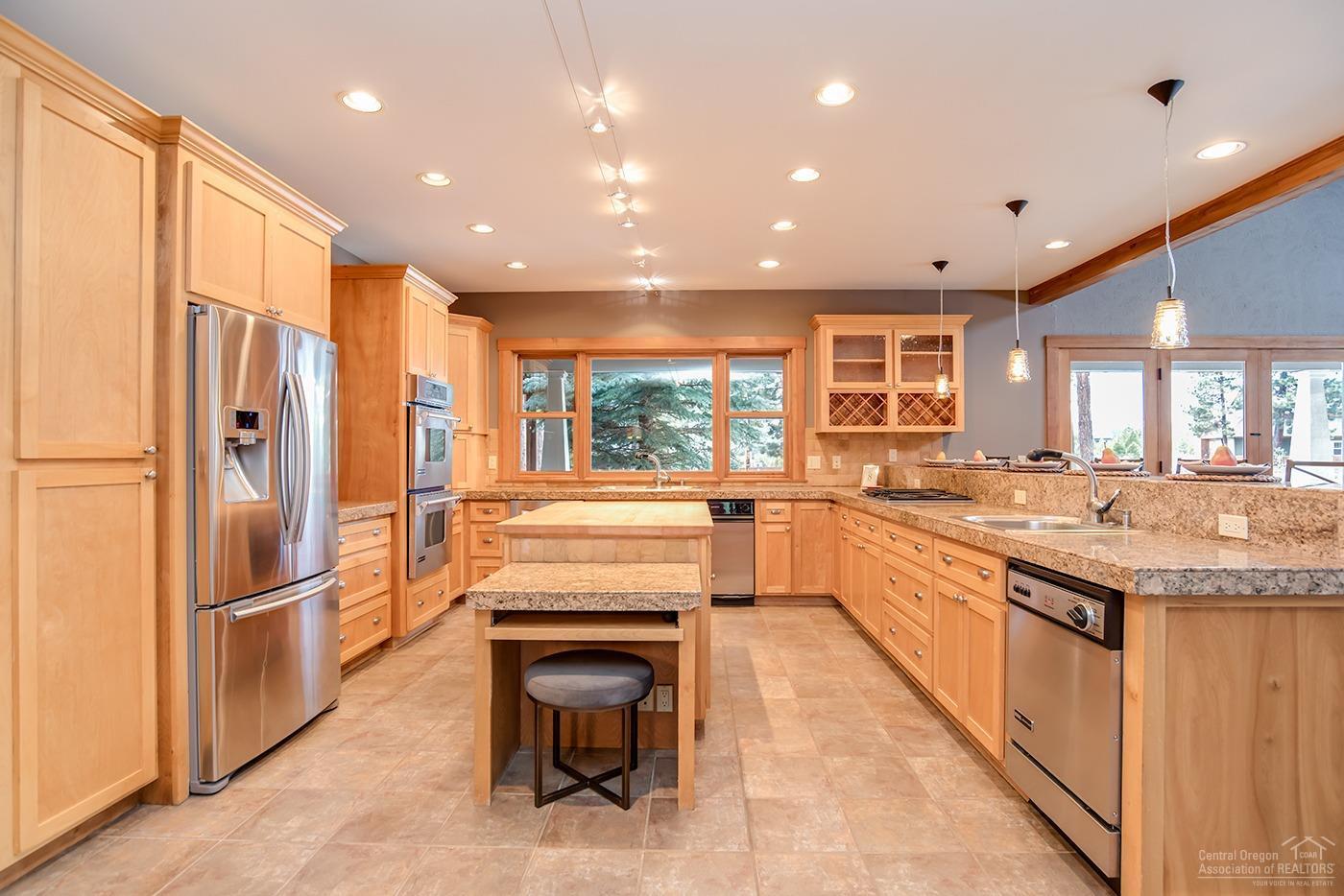 1st On The Hillsites - Residential