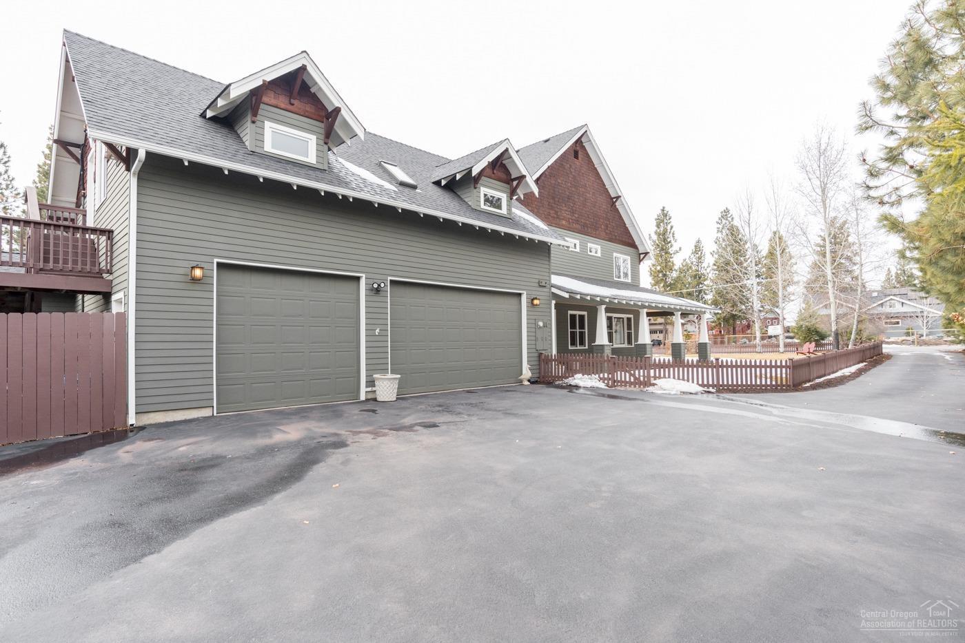 1st On The Hillsites - Residential