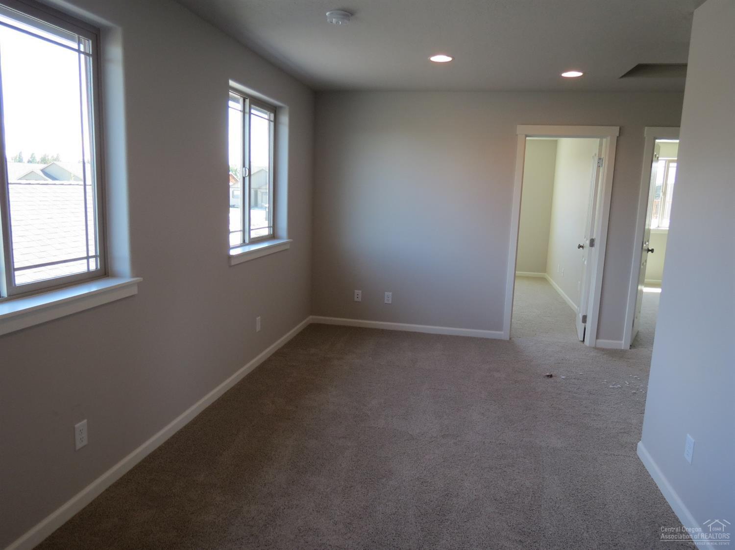 Fieldstone Crossing - Residential