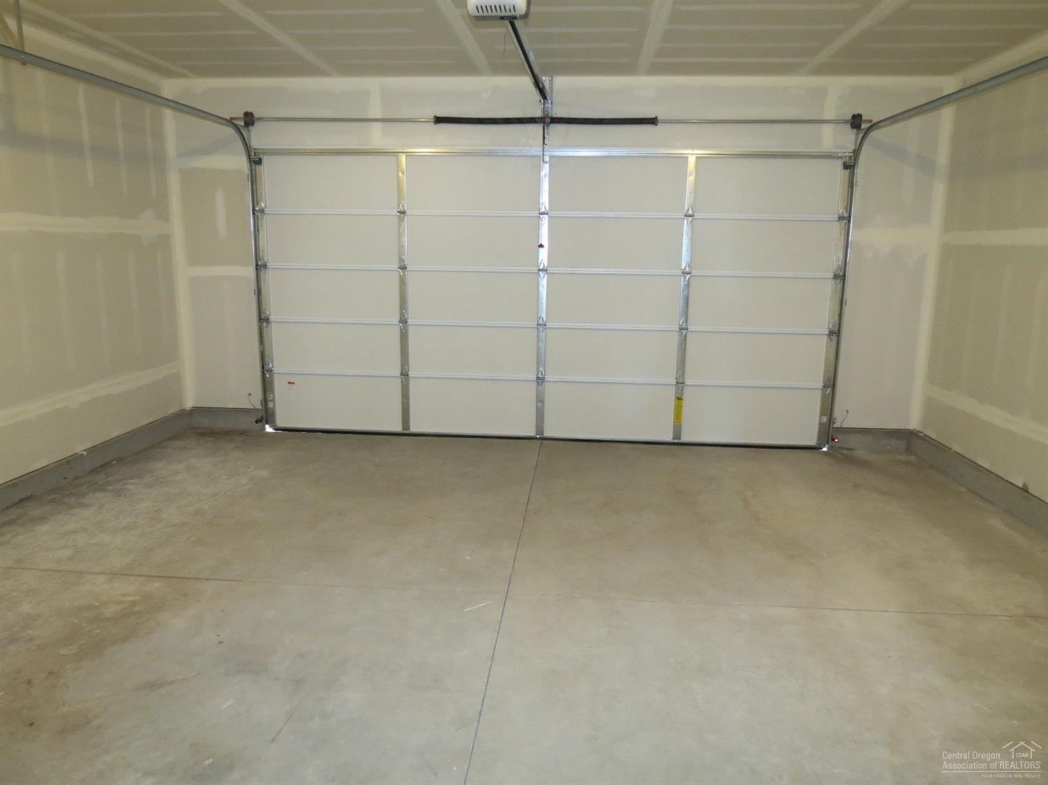 Fieldstone Crossing - Residential