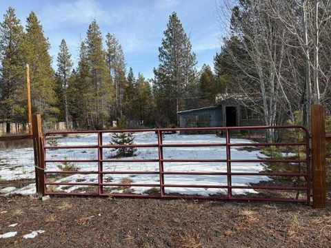 Tiny photo for 51418 Evans Way, La Pine, OR 97739 (MLS # 220214295)