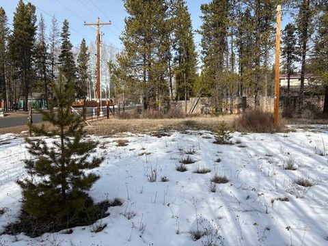 Tiny photo for 51418 Evans Way, La Pine, OR 97739 (MLS # 220214295)