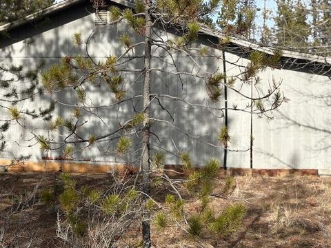 Tiny photo for 51418 Evans Way, La Pine, OR 97739 (MLS # 220214295)