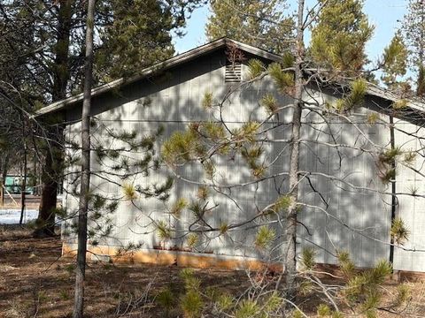 Tiny photo for 51418 Evans Way, La Pine, OR 97739 (MLS # 220214295)